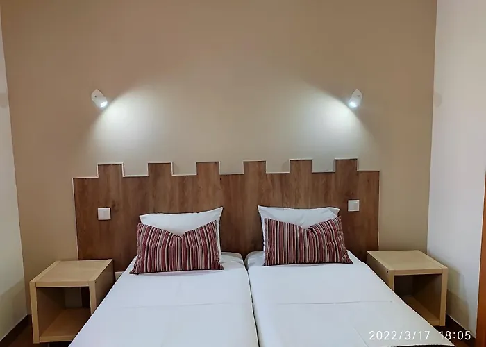 Casa de hóspedes Consolação Pedramar 4*