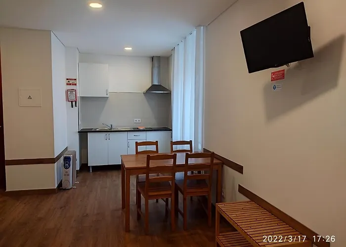 Casa de hóspedes Consolação Pedramar 4*